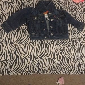 Levi’s baby girl/boy blue jean jacket